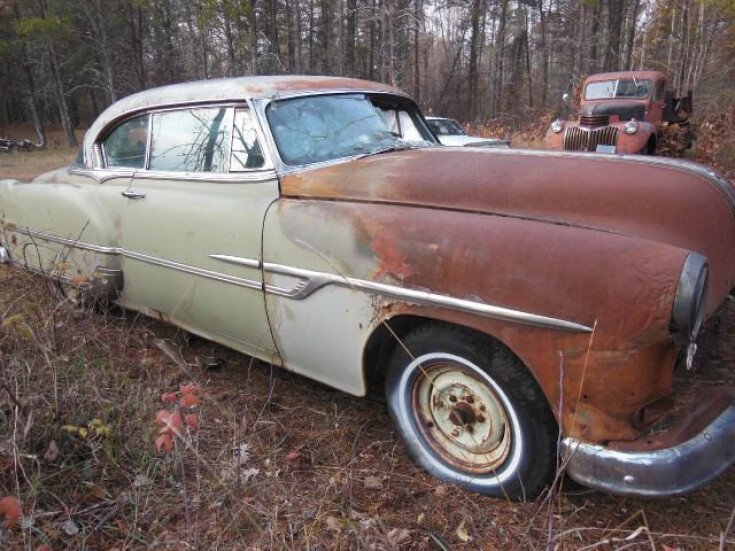 Thumbnail Photo undefined for 1953 Pontiac Chieftain